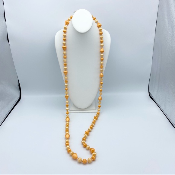 Vintage Japan Celluloid Beaded Single Strand Orange Bead Necklace - Picture 6 of 12